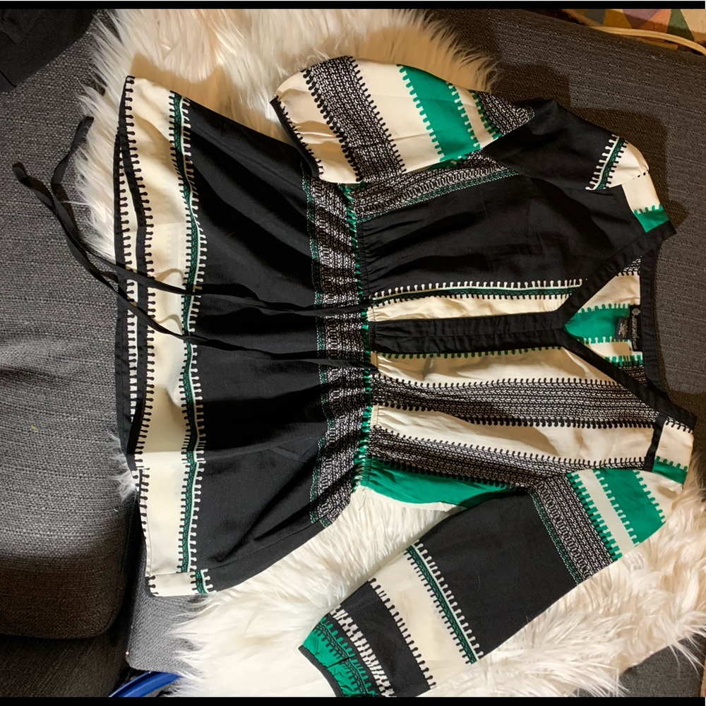 Dress shirt black white and green